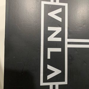 VNLA skates fame wheels. Worn once at indoor rink